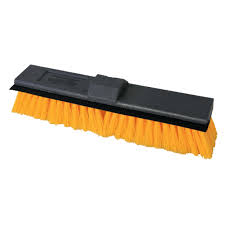 825 Cepillo Raspa 9 cms 6/1 (101014)44.16